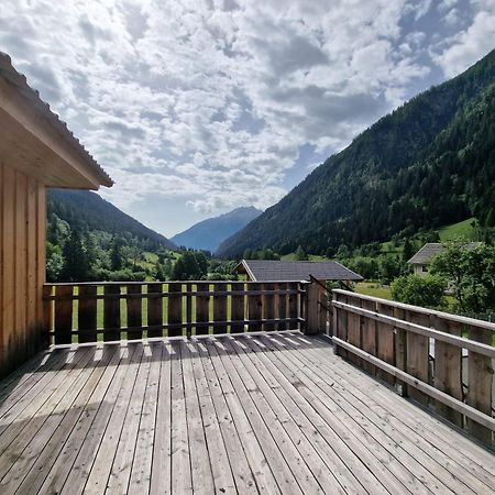 Gletscher-Trail Hostel Flattach Bagian luar foto